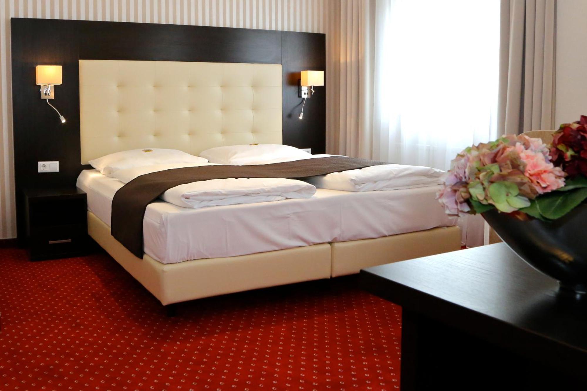 Hotel Herbst เบอร์ลิน ภายนอก รูปภาพ